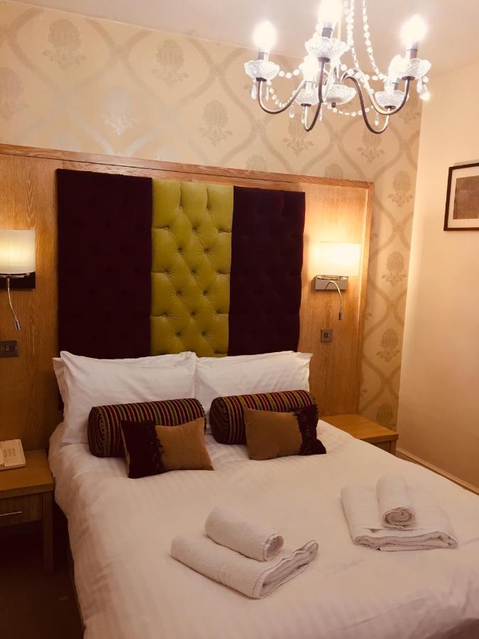 The Angel Inn Hotel - Laterooms