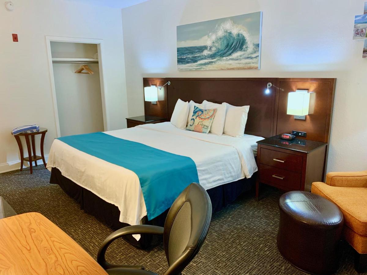 Hotel Pensacola — photo 24