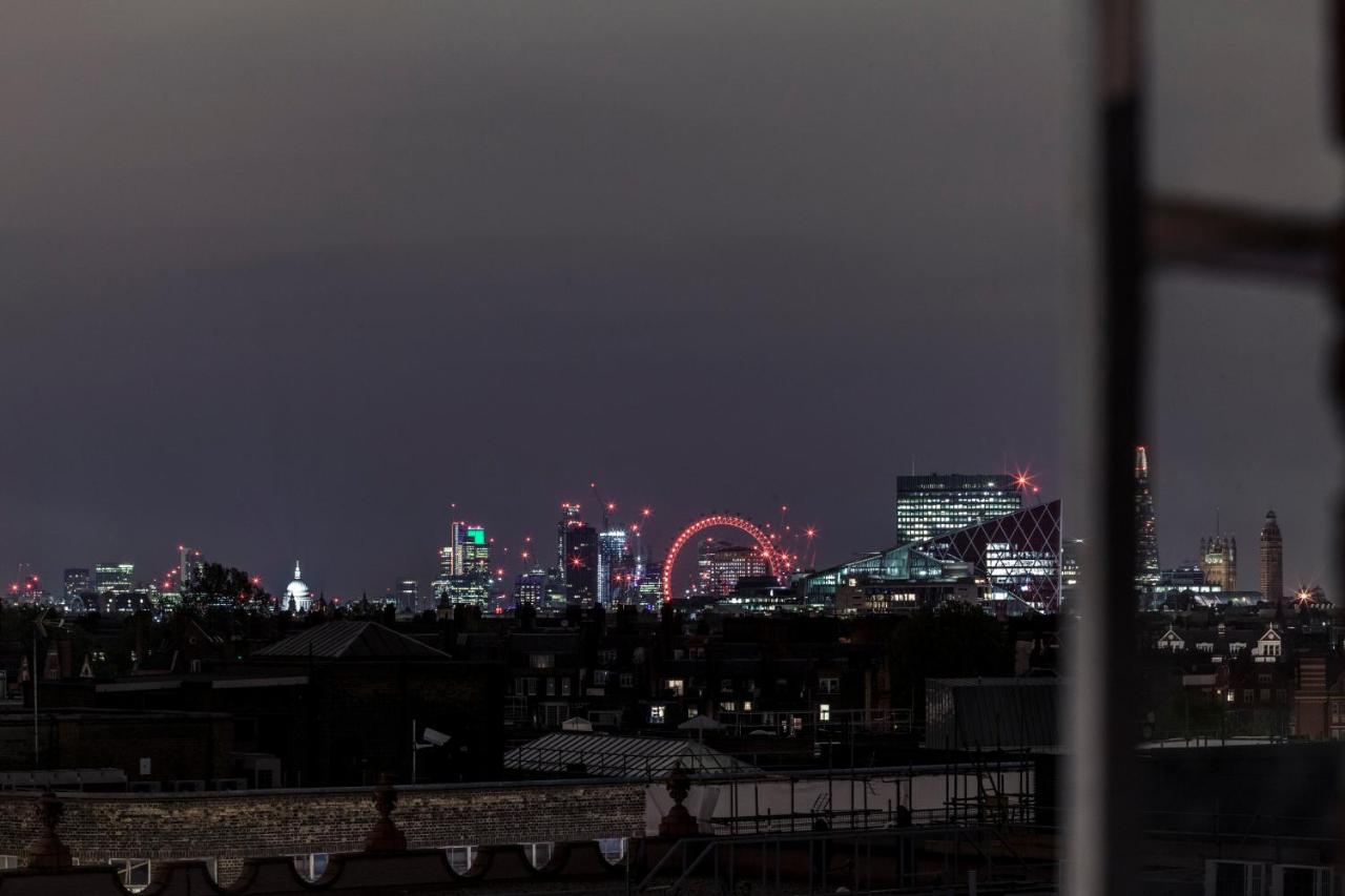 Amanah Properties - Modern 2-Bed Apartment in Chelsea Cloisters with Stunning City Views - 3