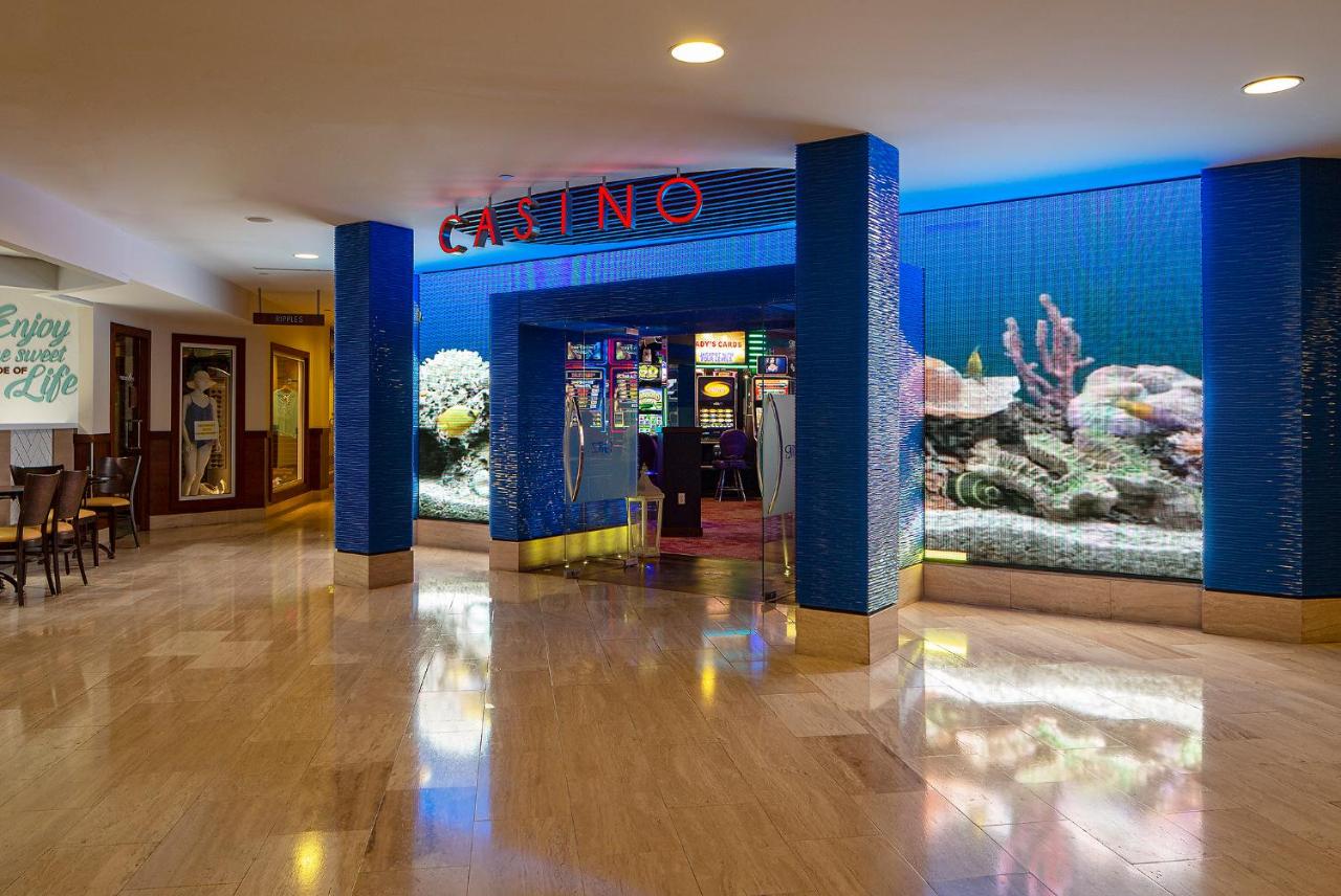 La Cabana Beach Resort & Casino photo