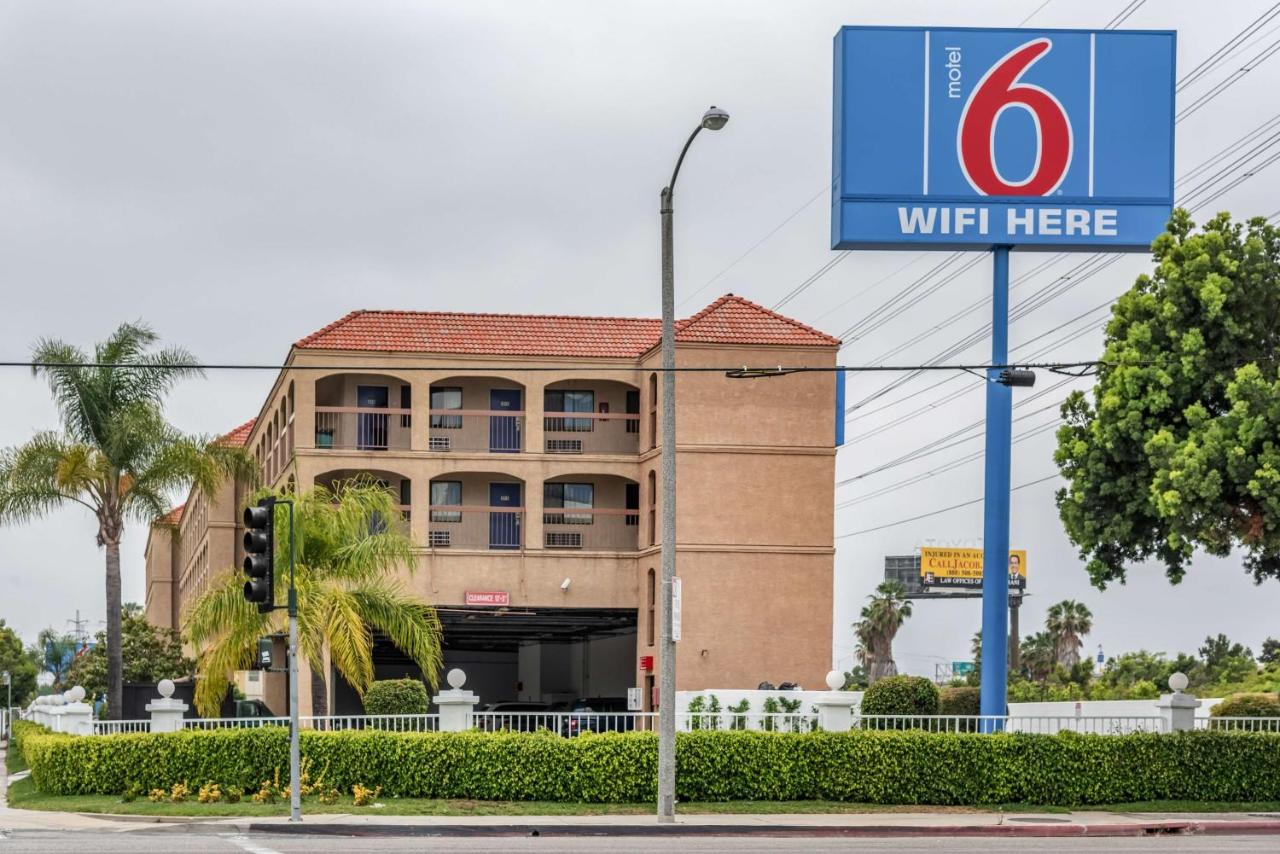 Camino Palms Motel Apartments — photo 9