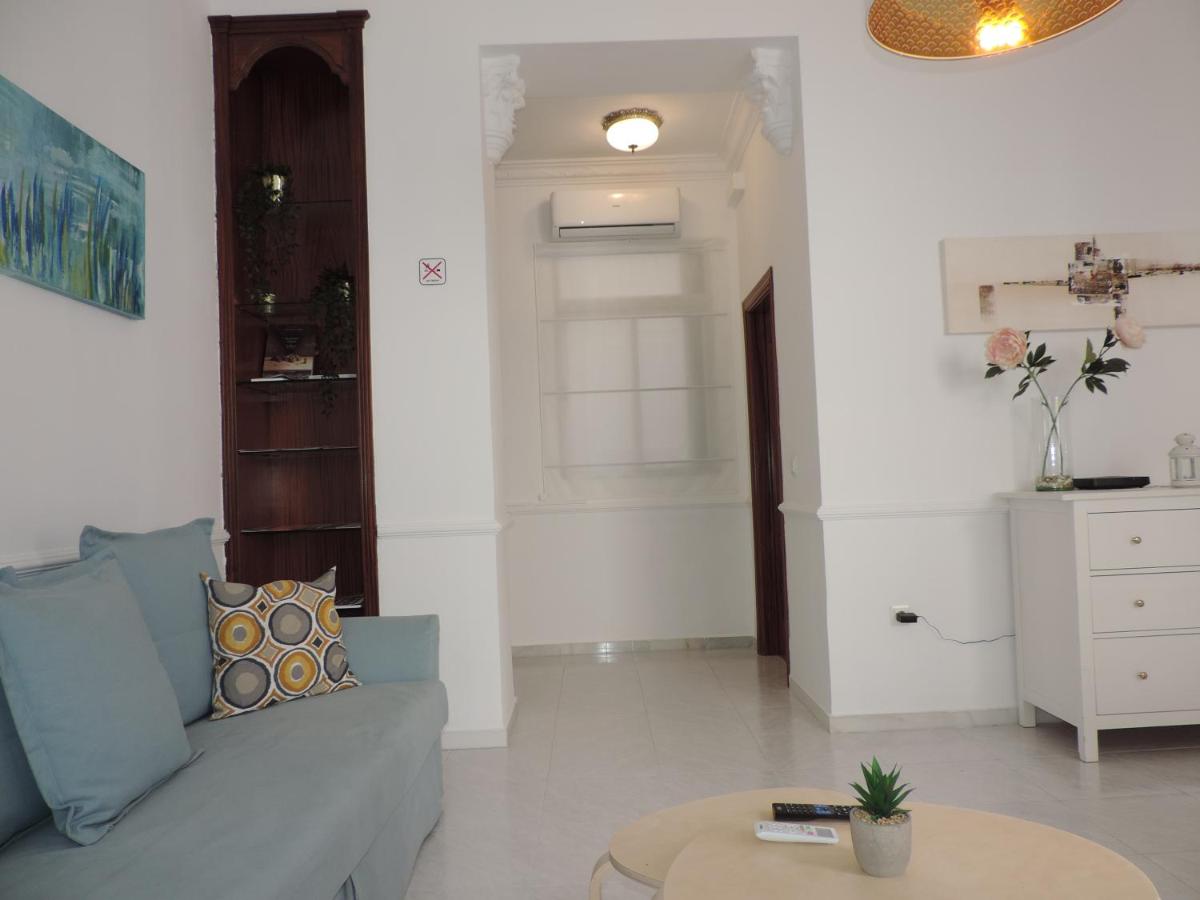 Casita de Santos, Málaga – Updated 2022 Prices