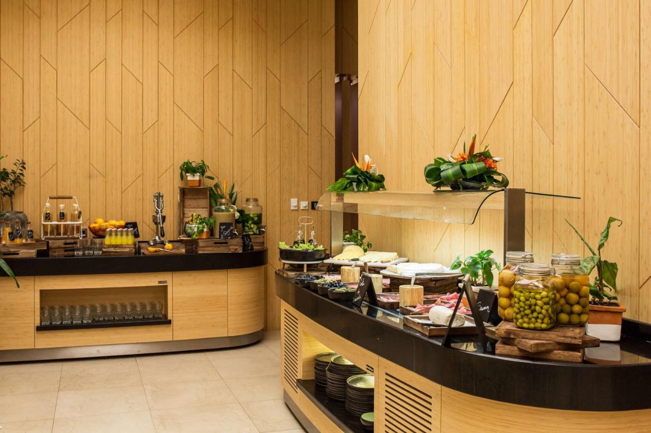 Radisson Blu M'Bamou Palace Hotel, Brazzaville photo
