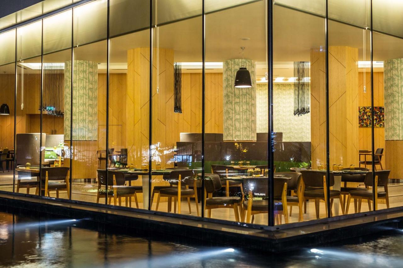 Radisson Blu M'Bamou Palace Hotel, Brazzaville photo