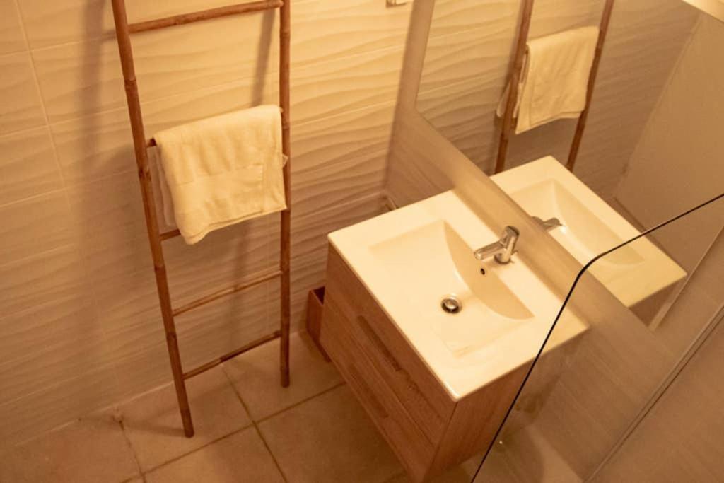 CHARMANT STUDIO DE STANDING GOSIER - 3