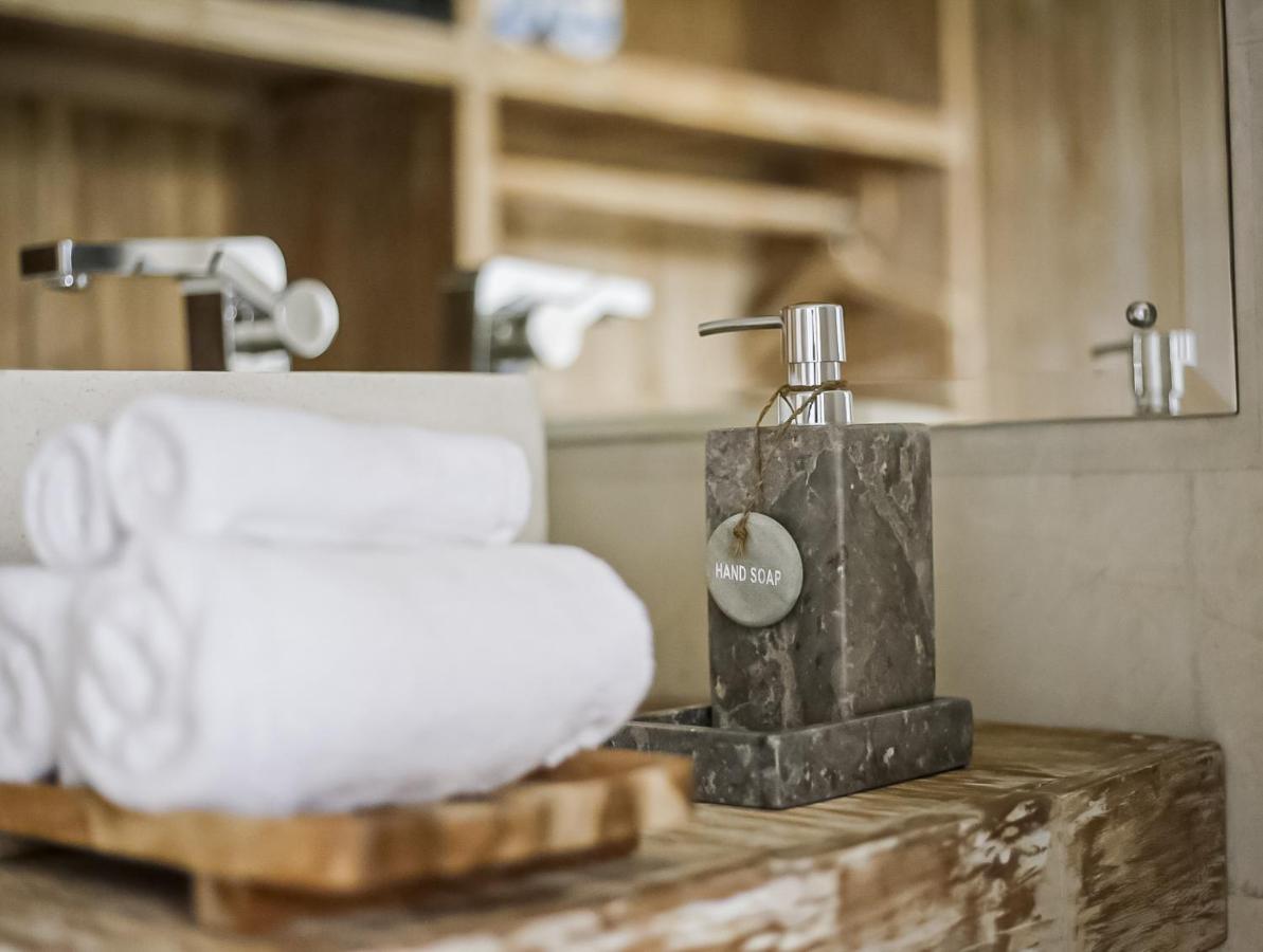 Angsoka Bungalow - 3