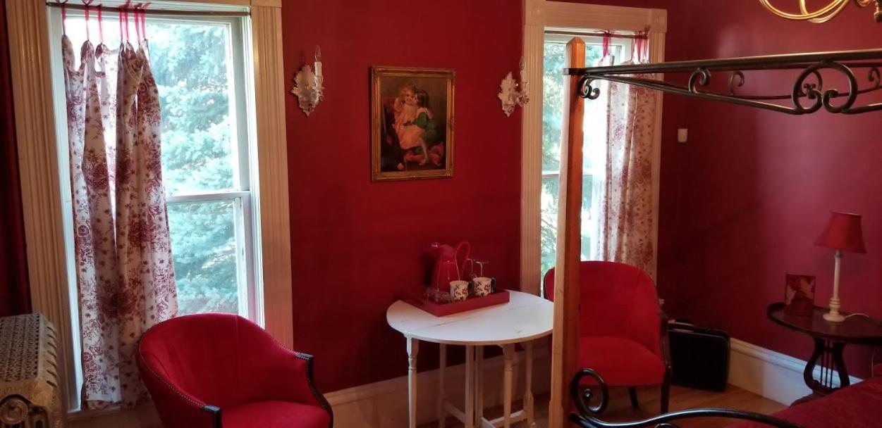 Historic Victorian Inn — photo 15