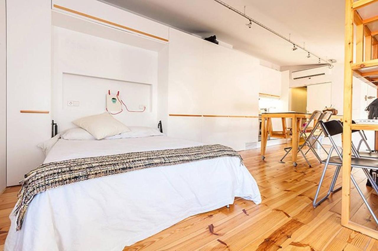 Stylish Studio with Fantastic Terrace, Old Town, Alicante ...