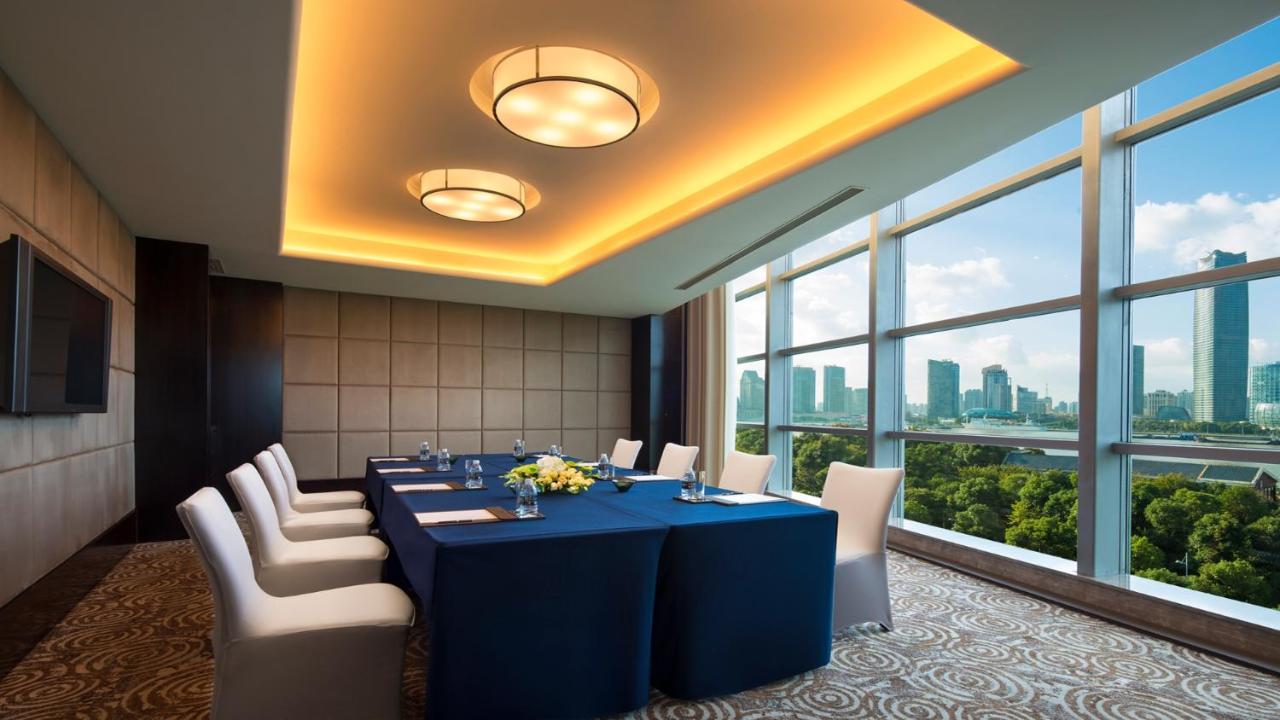 Grand Kempinski Hotel Shanghai photo