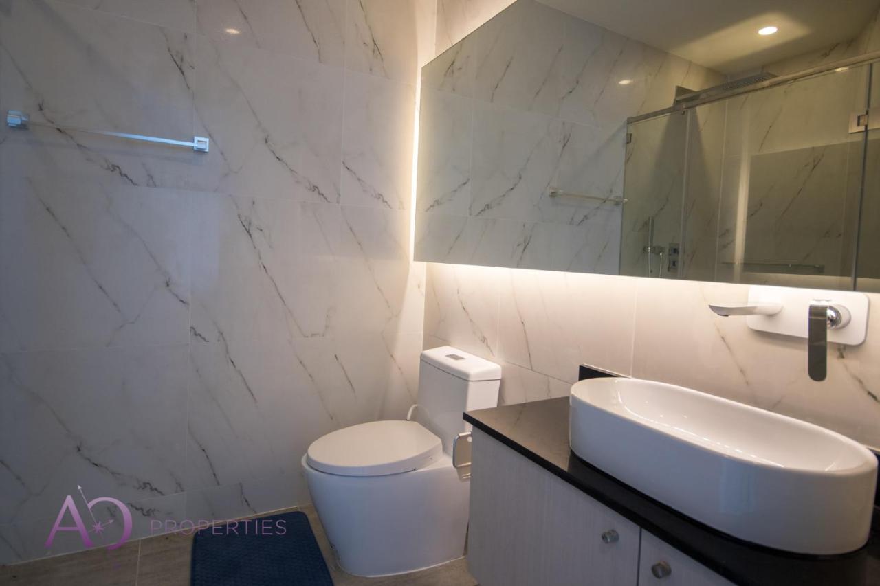 Luxury Lagoon 1bedroom Apartment - 2