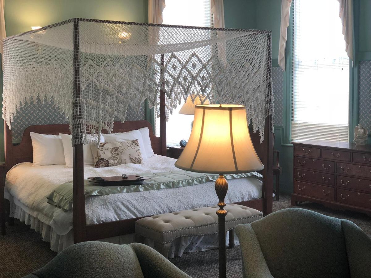 Chambery Inn — photo 6