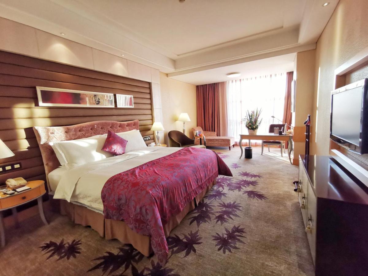 Beijing Lijingwan International Hotel photo