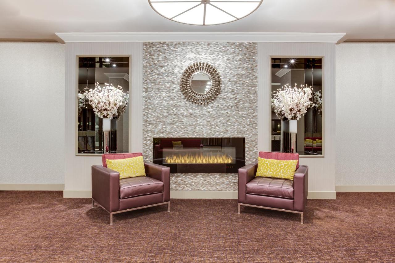 Holiday Inn Toronto International Airport, an IHG Hotel photo