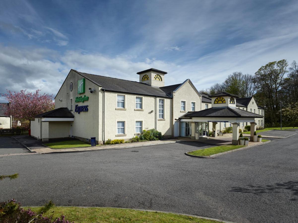 Holiday Inn Express GLENROTHES - Laterooms