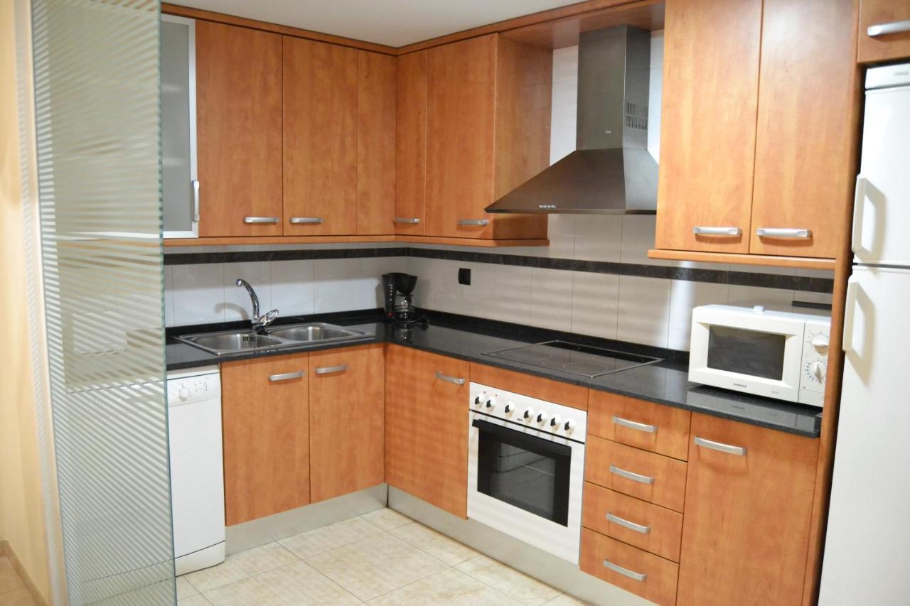 Apartamentos Golden Beach, Sant Carles de la Ràpita, Spain ...