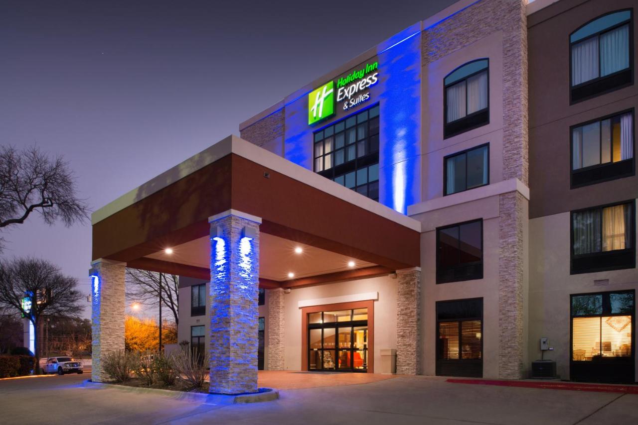 Holiday Inn Express & Suites Austin North Central by IHG - 3