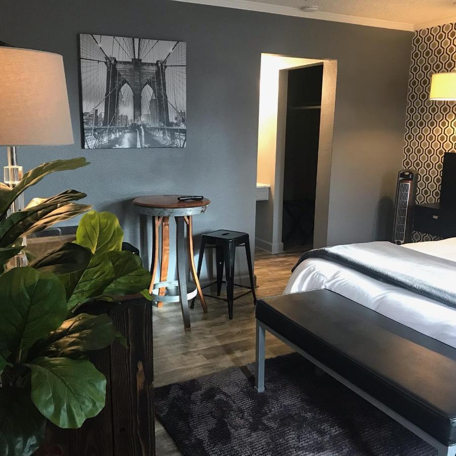 Shell Beach Inn — photo 17
