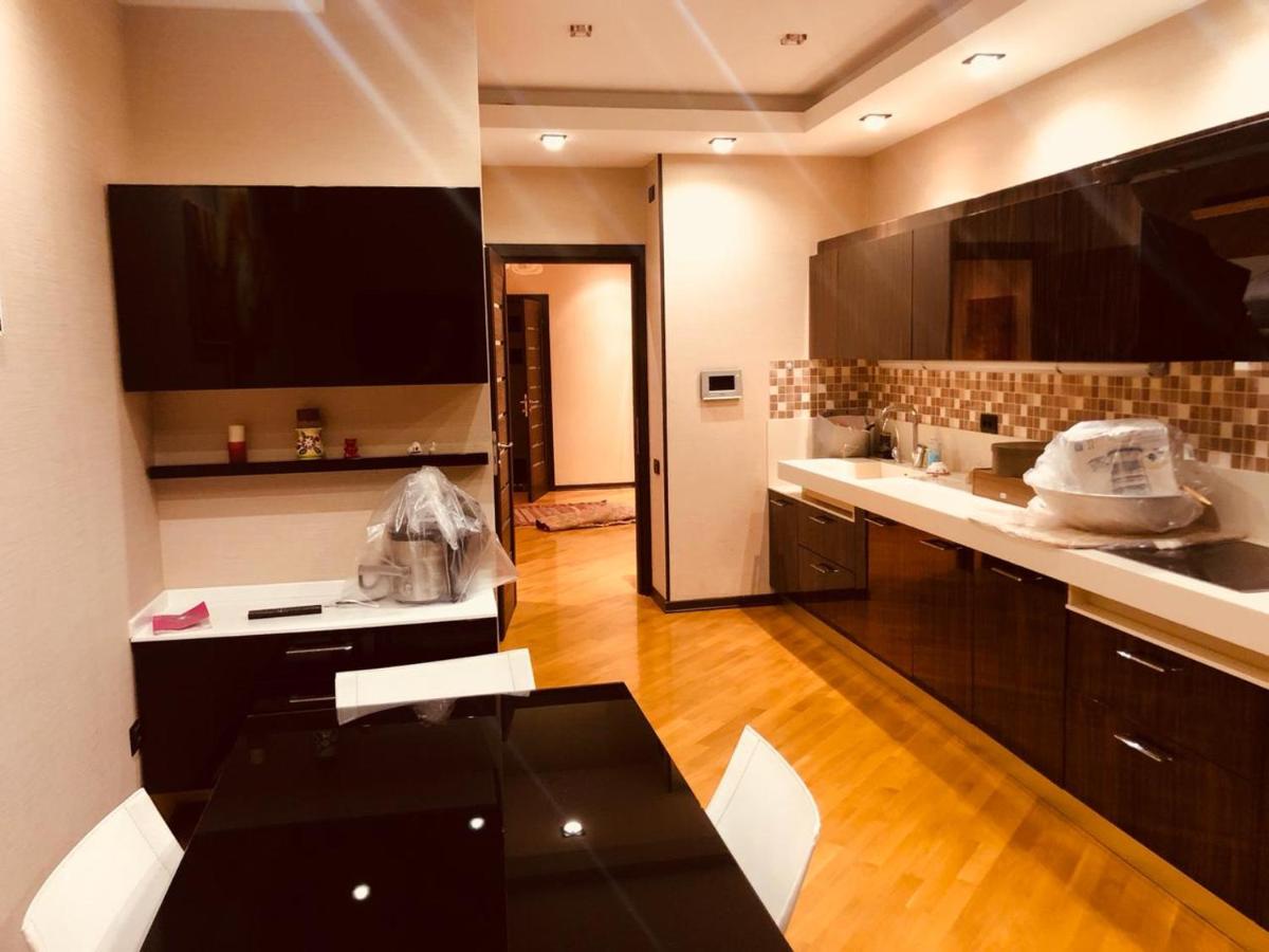 Apartment near Metro Nizami photo