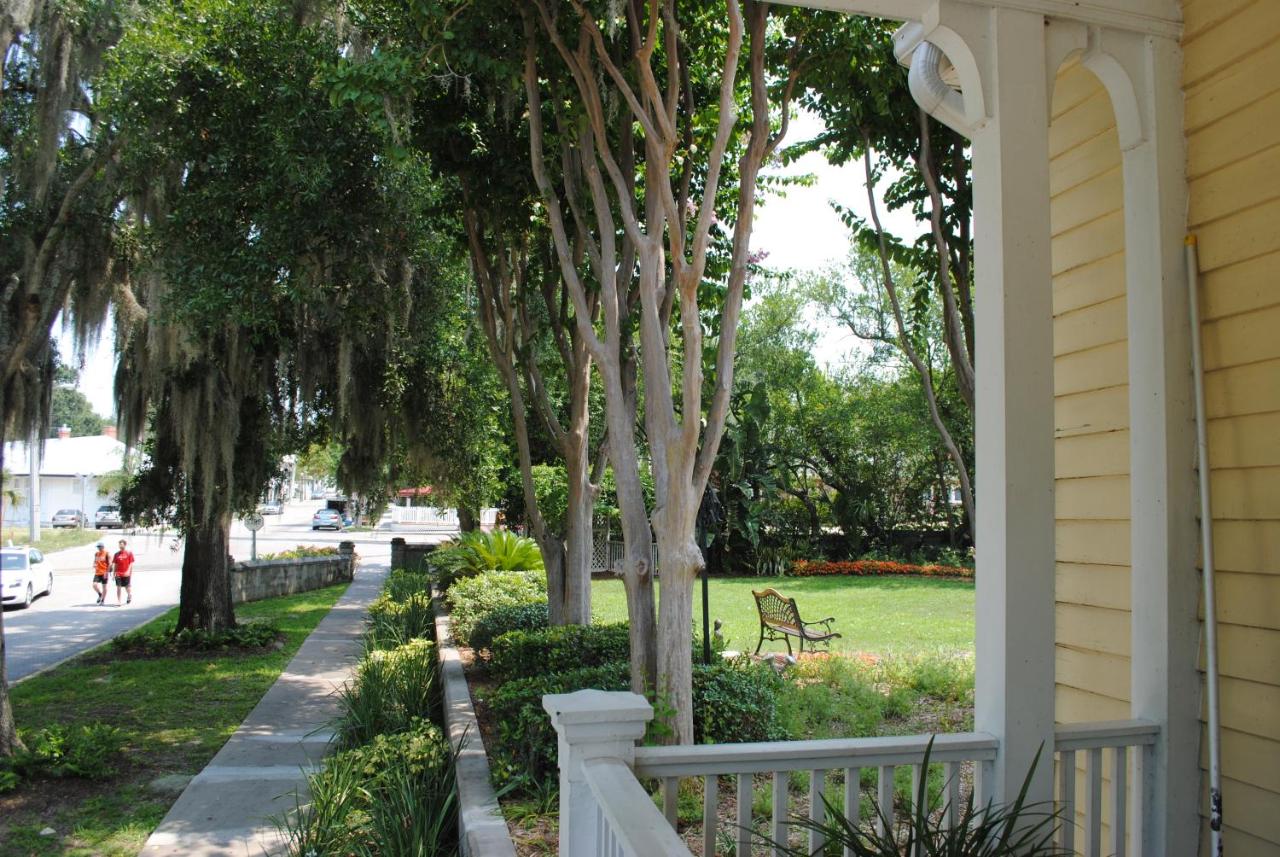 Lakeside Inn on Lake Dora — photo 5