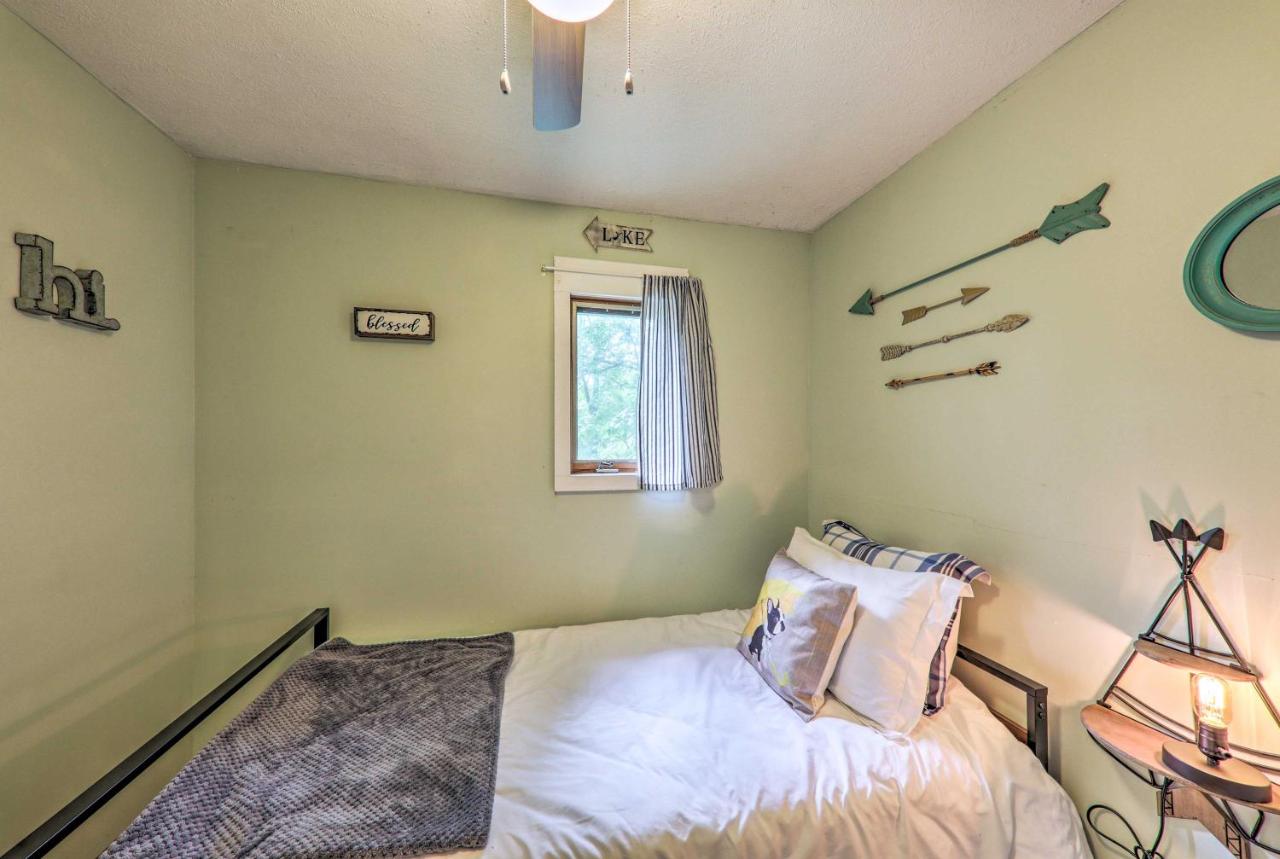 Lodging on Center Hill Lake — photo 15