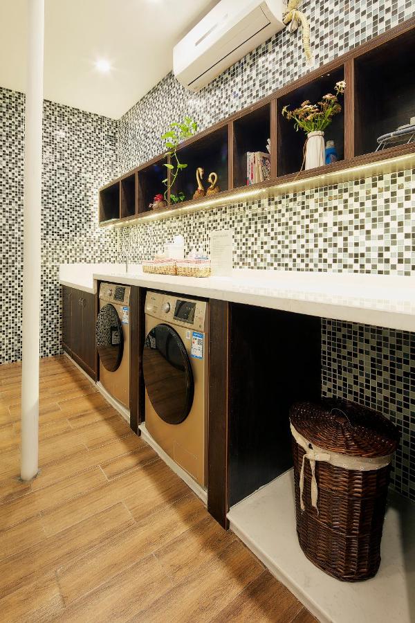 Insail Hotels ( Huanshi Road Taojin Metro Station Guangzhou) photo