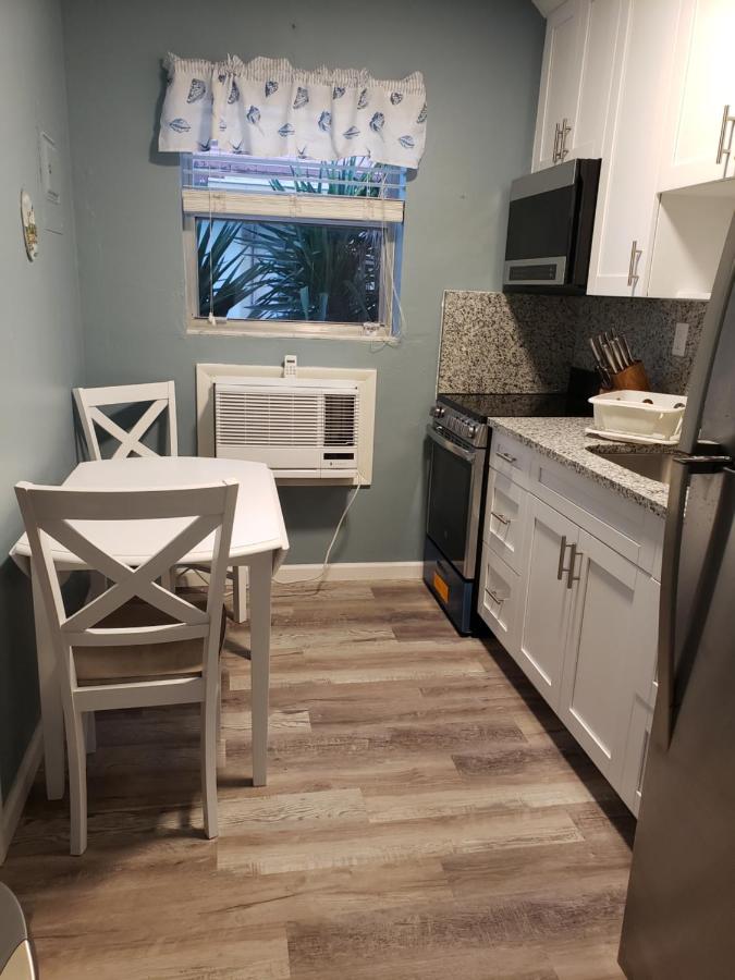 Ashley Brooke Beach Resort — photo 16