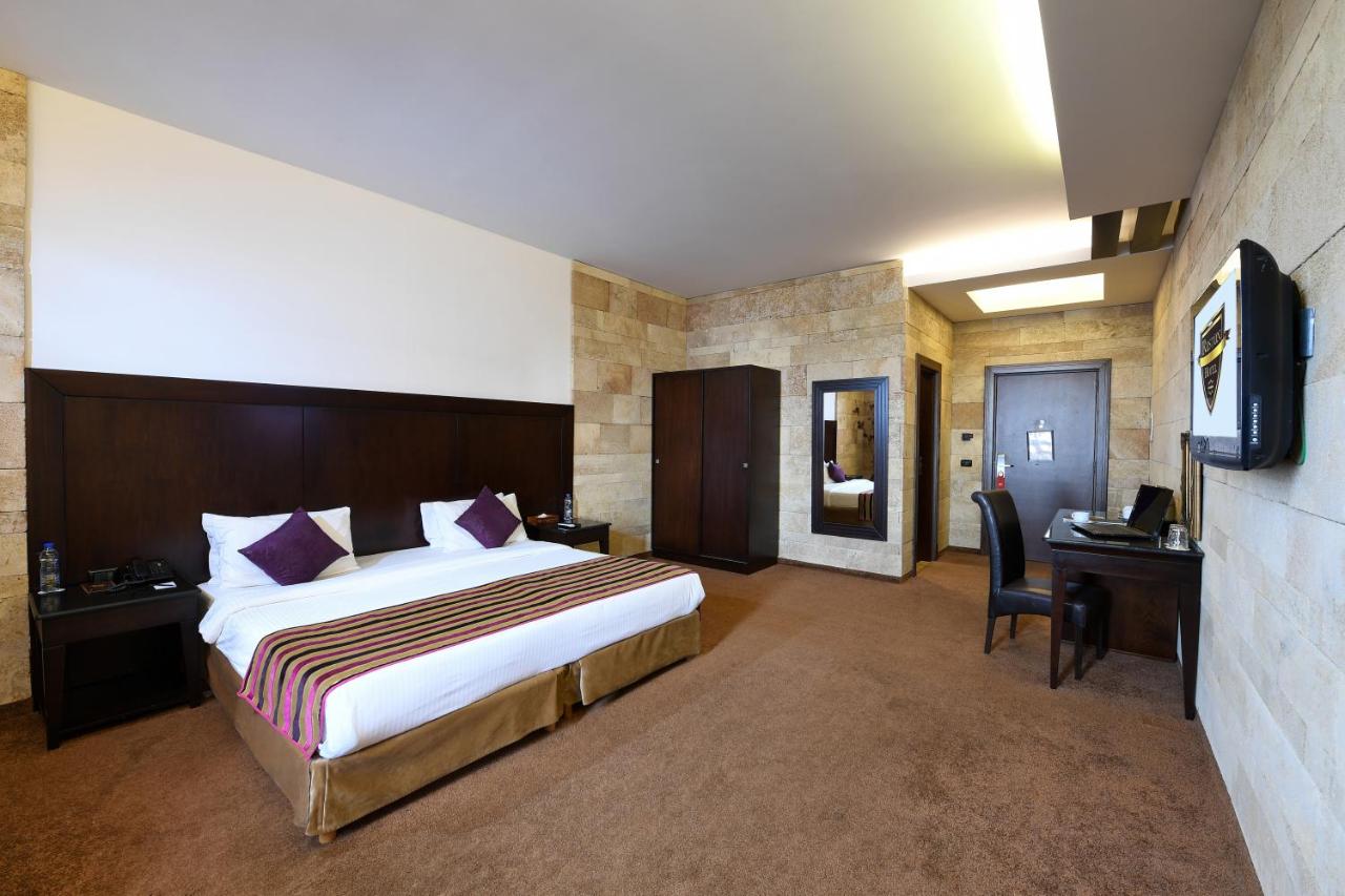 Reston Hotel photo