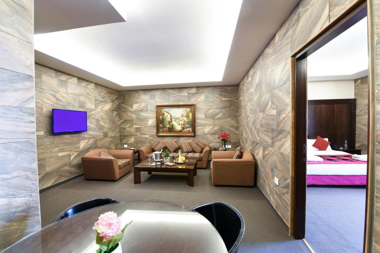 Reston Hotel photo