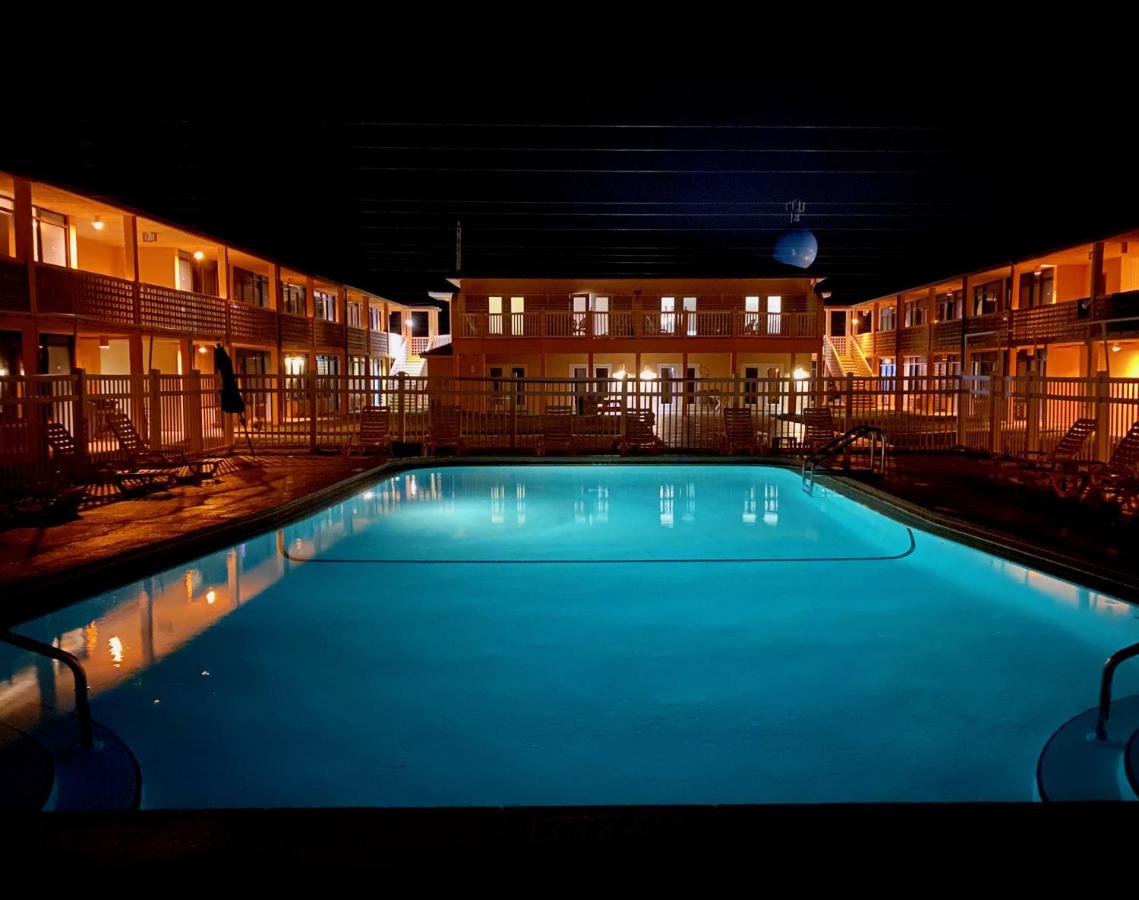 Buccaneer Inn — photo 16