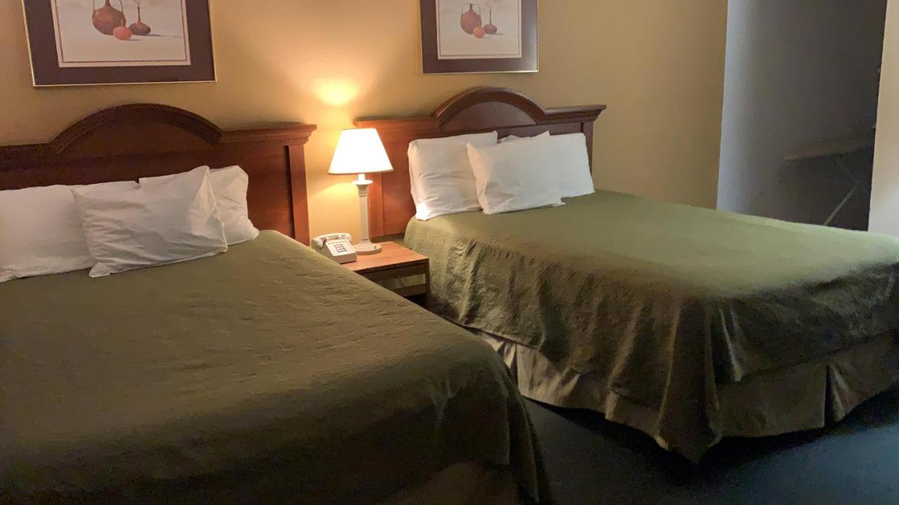 La Vista Inn Motel — photo 16