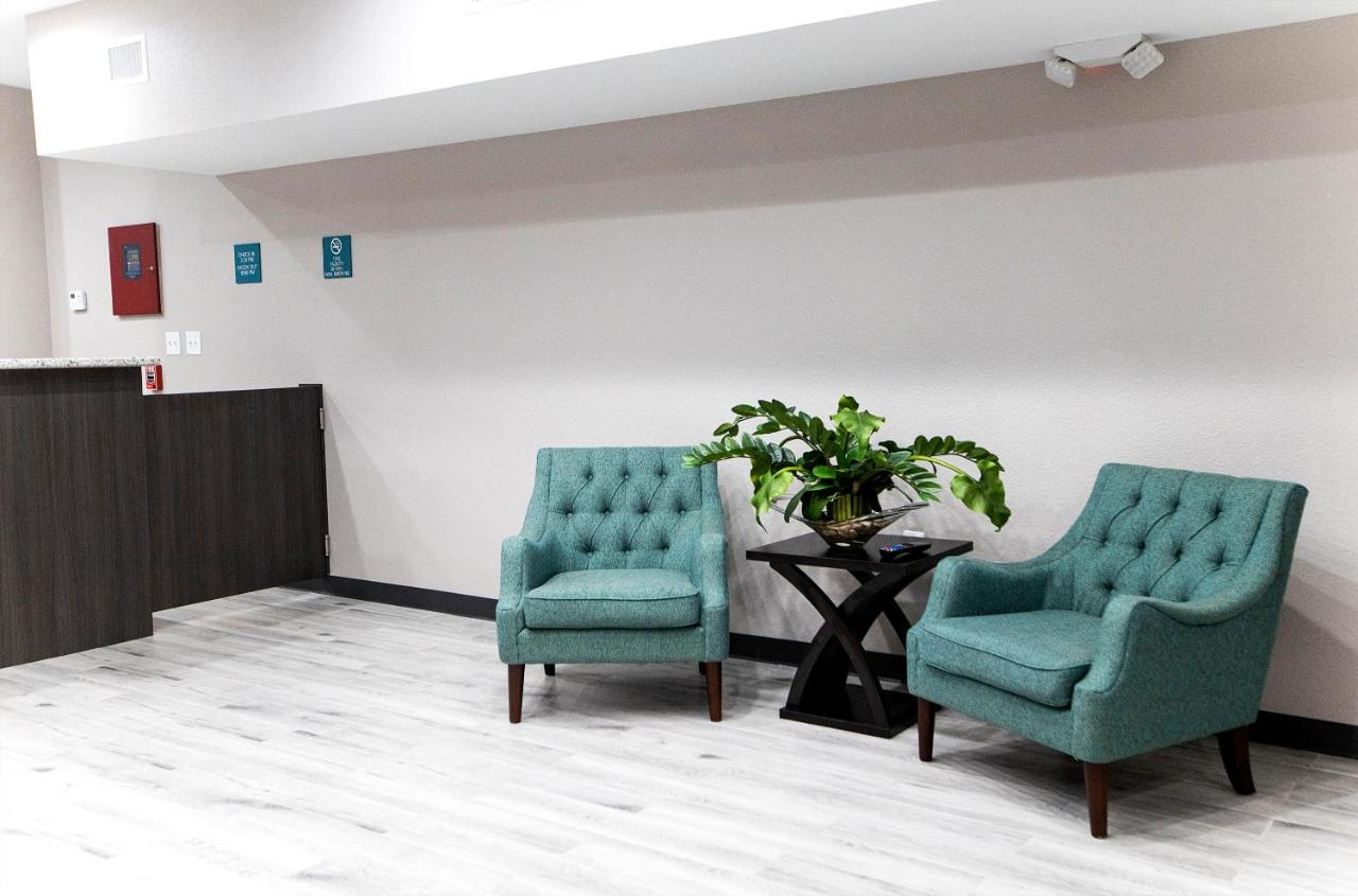 Executive Inn — photo 16