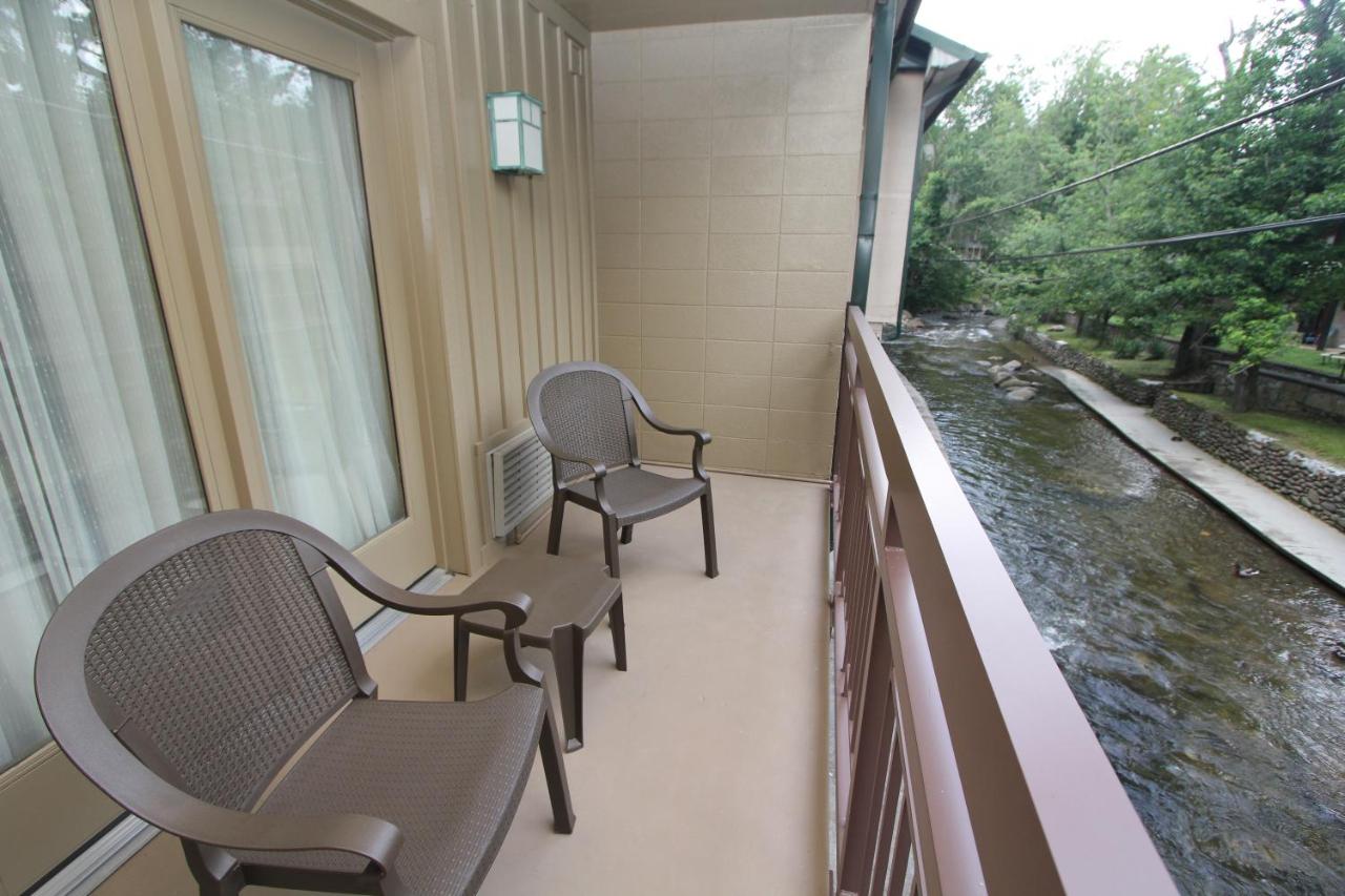 Greystone Lodge on the River — photo 18