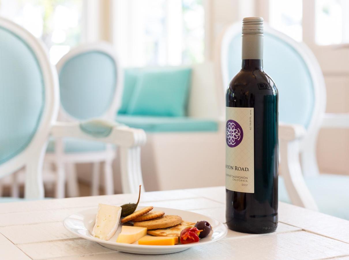 Paradise Inn - Adult Exclusive - 4