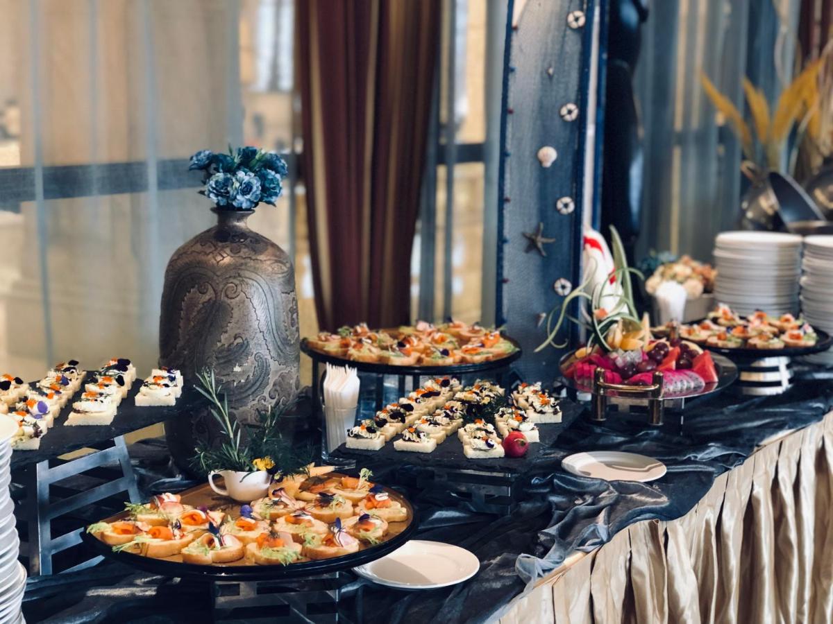 Royal Mediterranean Hotel photo