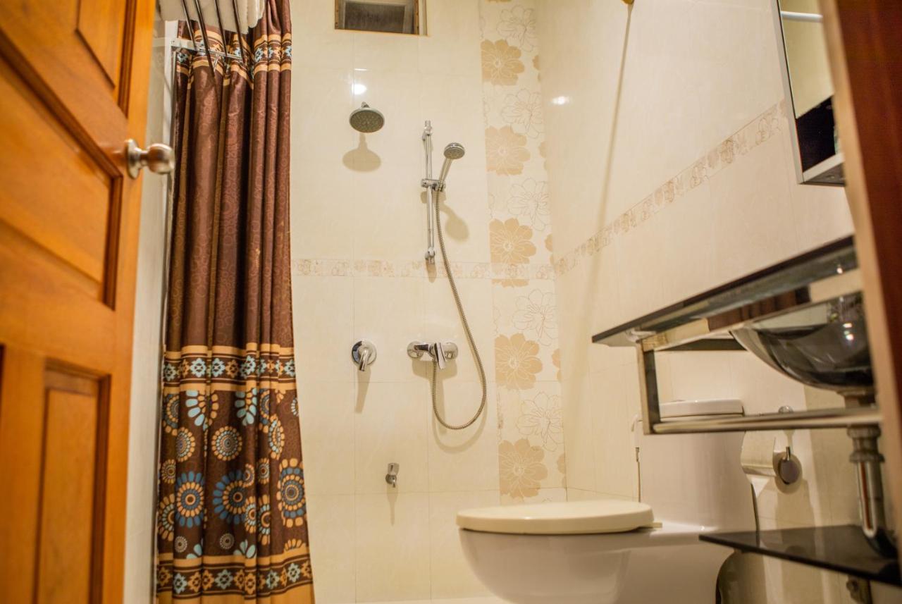 Charming Holiday Lodge - 3