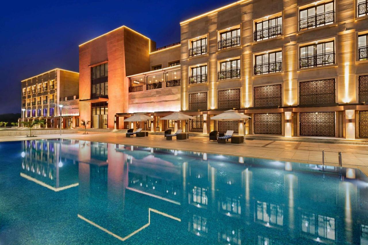Spa hotel: Ramada Encore by Wyndham Statue of Unity