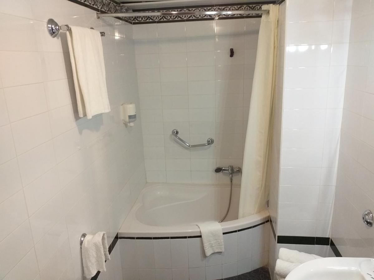 Hotel Anfiteatro Romano, Santiponce – Updated 2022 Prices