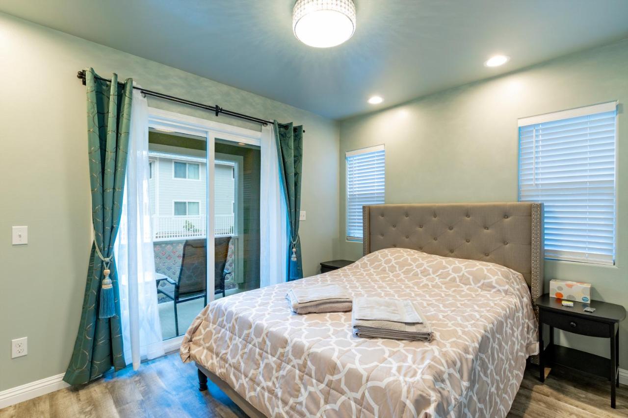 Ocean Breeze Inn — photo 24