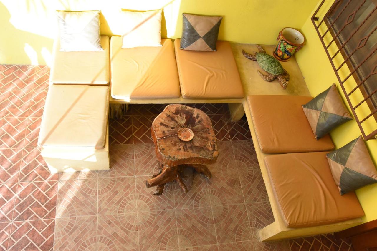 Cancun Guest House 1 - 5