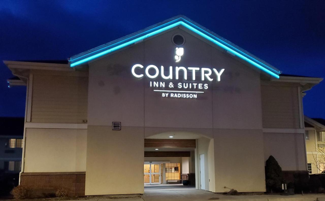 Country Inn — photo 24