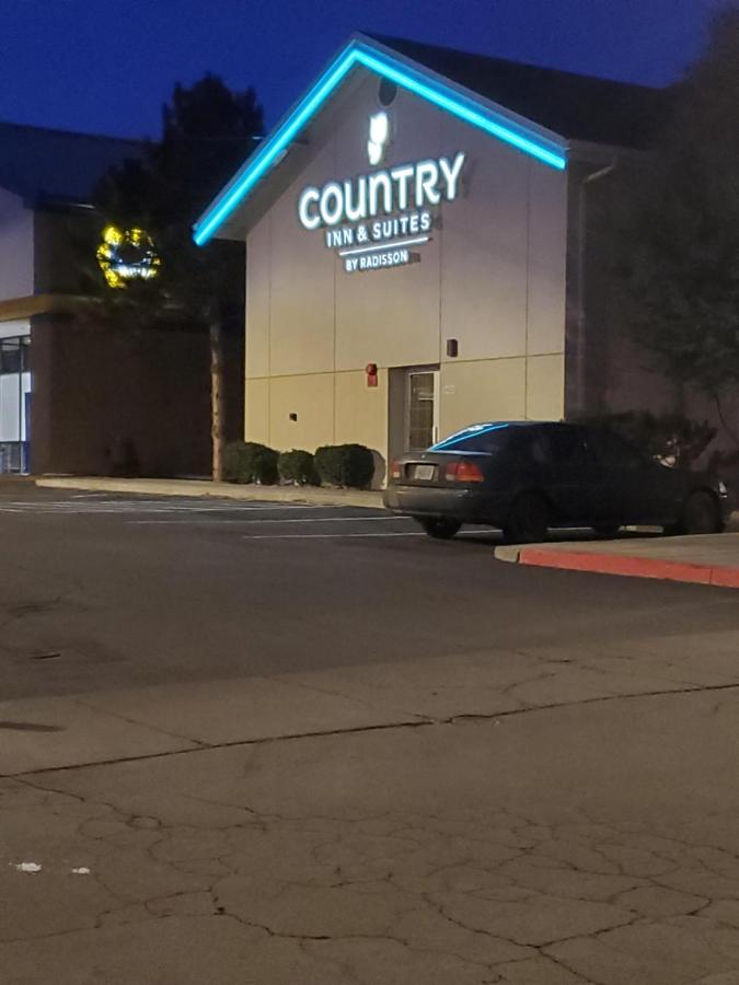 Country Inn — photo 23