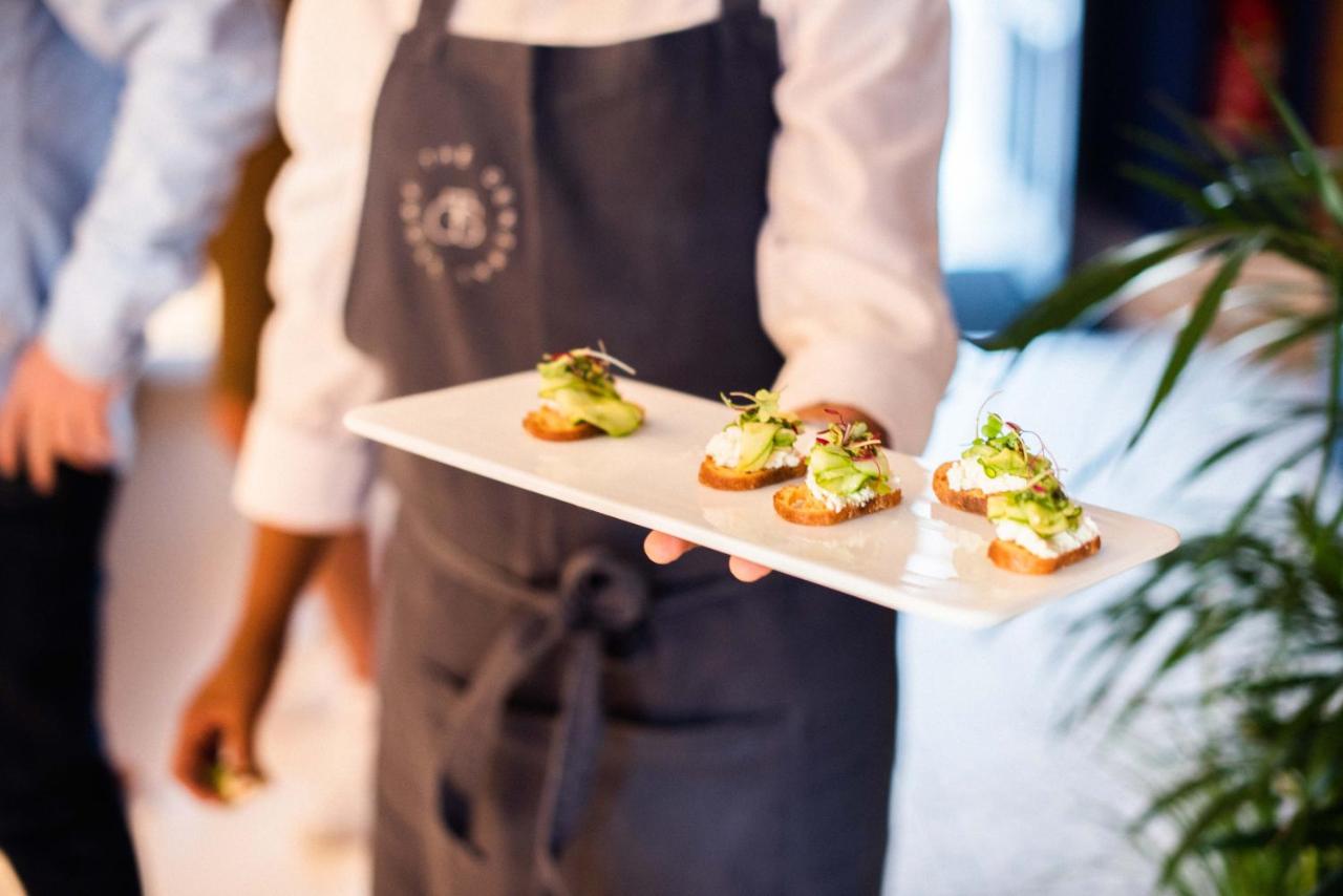 Pineapple House Boutique Hotel - 2