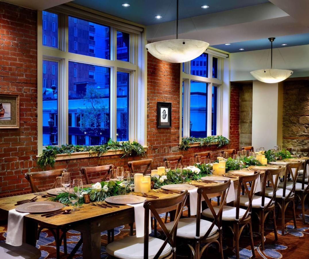 Hyatt Regency Calgary photo