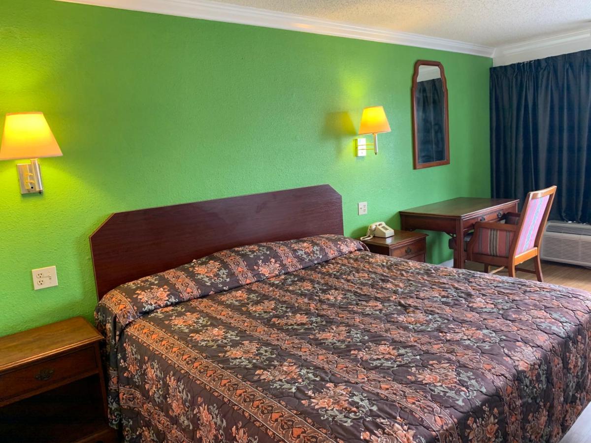 Baton Rouge West Inn — photo 11
