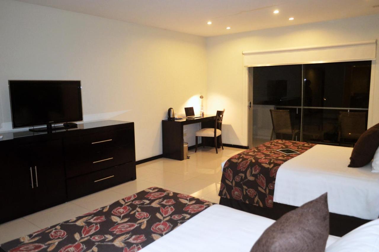 Sun Hotel photo