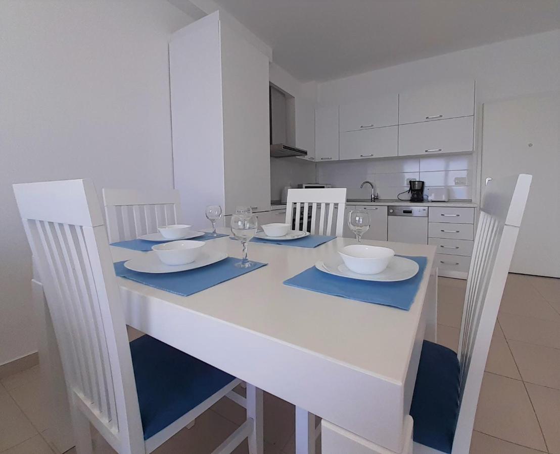 Grand Sea View Apartment photo