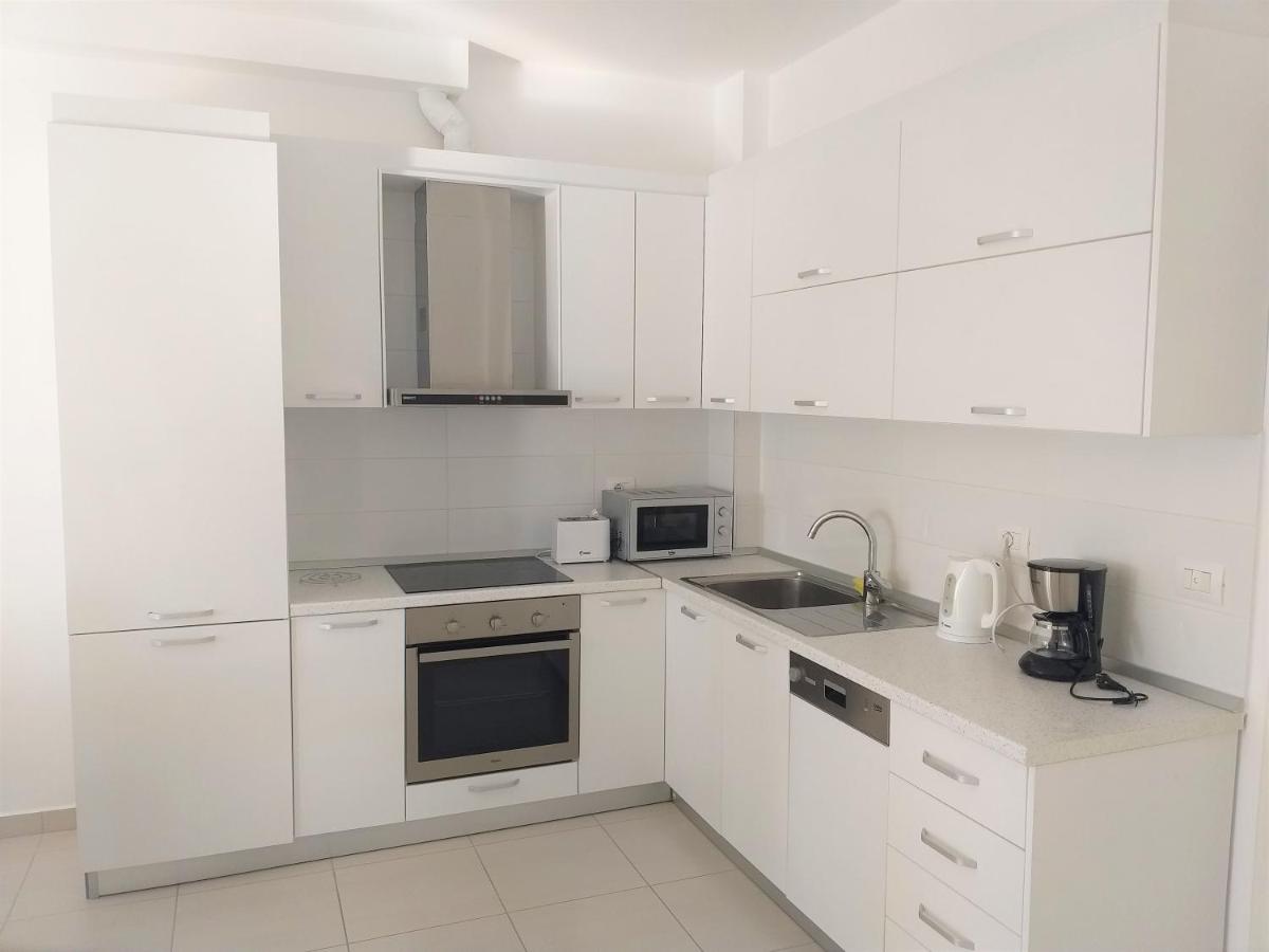 Grand Sea View Apartment photo