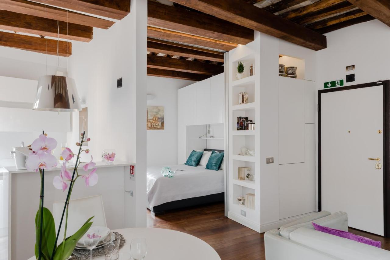 Nostromondo Ciancaleoni Palace - 2