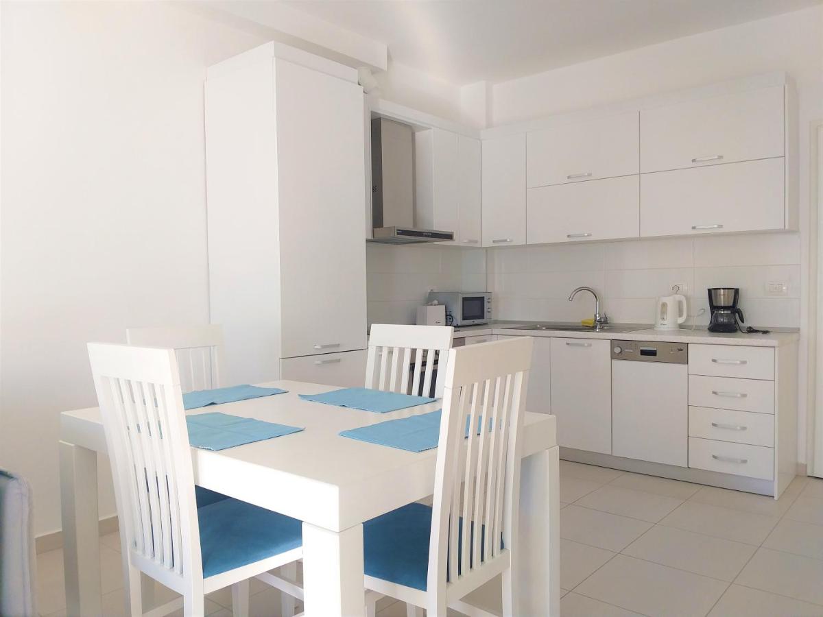 Grand Sea View Apartment photo