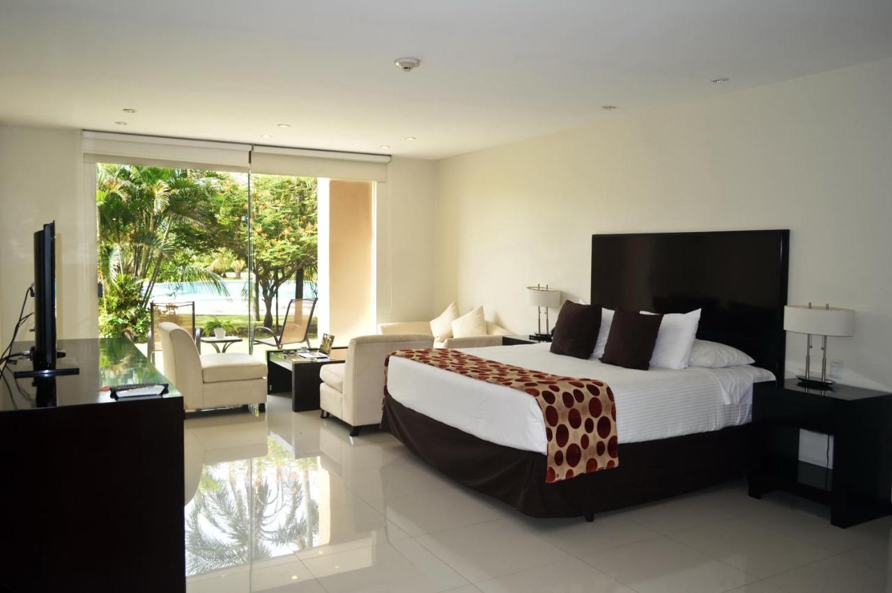Sun Hotel photo